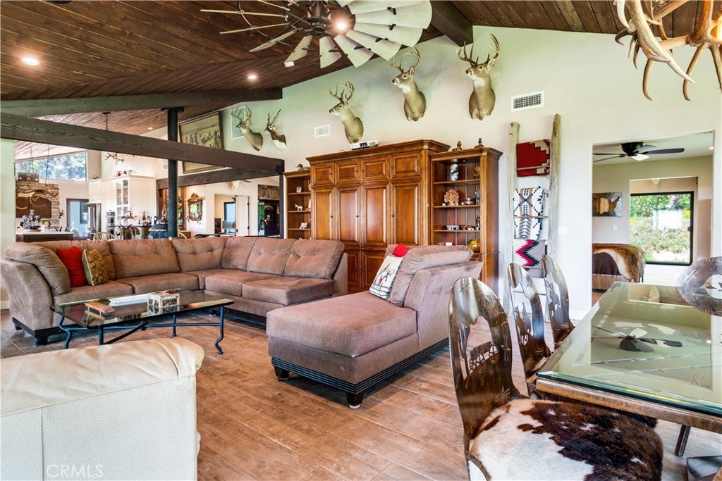 Oak Glen, California, 92399, United States, ,3 BathroomsBathrooms,Residential,Pending,1782592