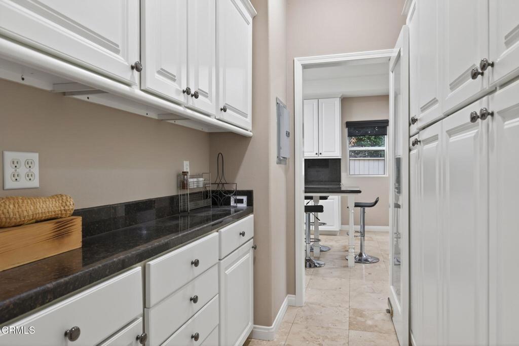 Camarillo, California, 93010, United States, 4 Bedrooms Bedrooms, ,4 BathroomsBathrooms,Residential,Active,1945047
