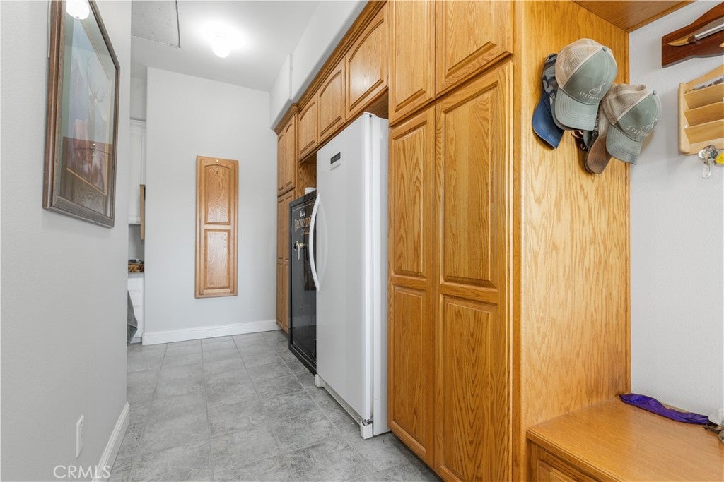 Paso Robles, California, 93446, United States, 7 Bedrooms Bedrooms, ,6 BathroomsBathrooms,Residential,Active,1919055