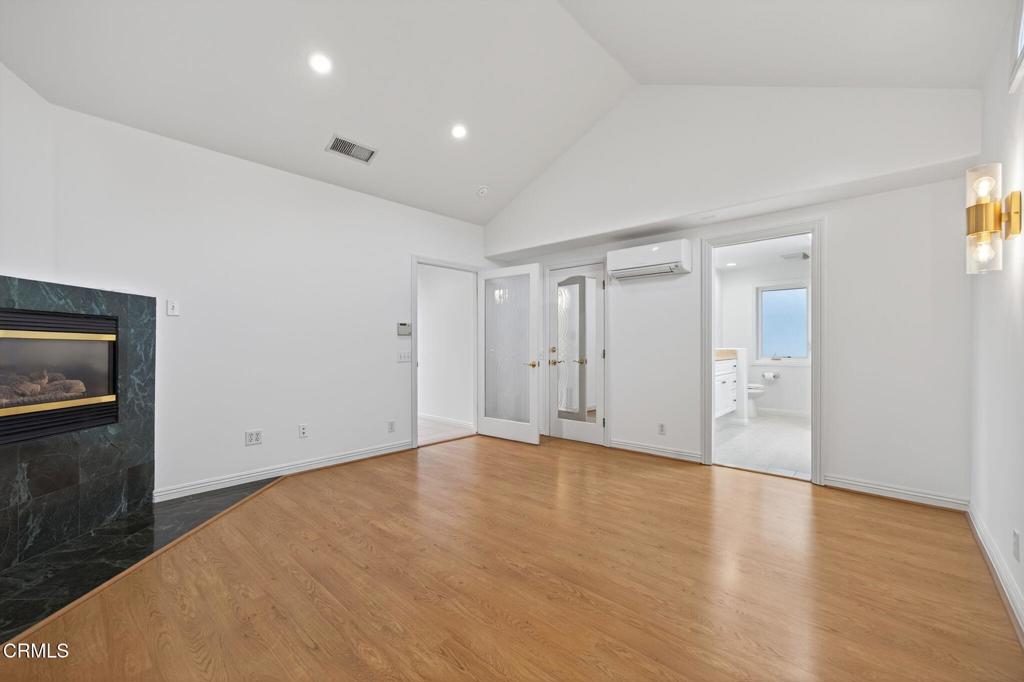 Oxnard, California, 93035, United States, 4 Bedrooms Bedrooms, ,4 BathroomsBathrooms,Residential,Active,1997596