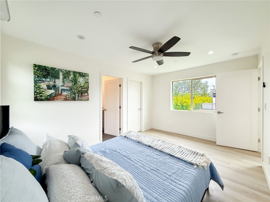 Pasadena, California, 91107, United States, 7 Bedrooms Bedrooms, ,8 BathroomsBathrooms,Residential,Active,1944066