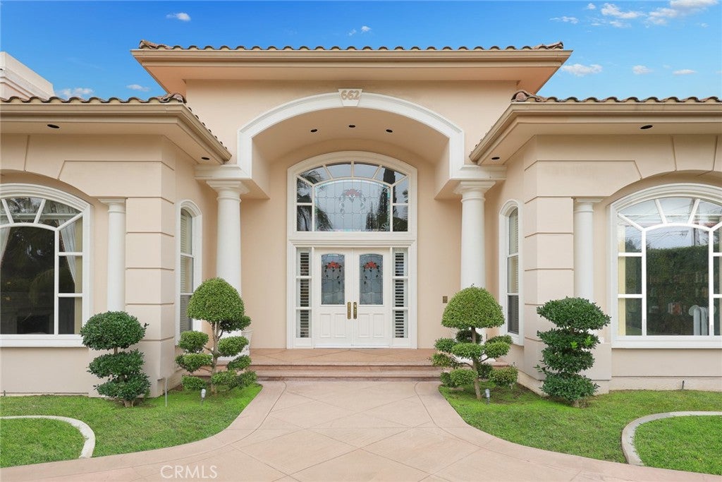 Arcadia, California, 91007, United States, 5 Bedrooms Bedrooms, ,6 BathroomsBathrooms,Residential,Active,1964469