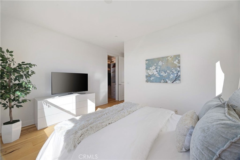 Carlsbad, California, 92010, United States, 4 Bedrooms Bedrooms, ,5 BathroomsBathrooms,Residential,Active,2014609