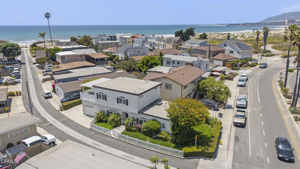 Ventura, California, 93001, United States, ,3 BathroomsBathrooms,Residential,Active,1829931