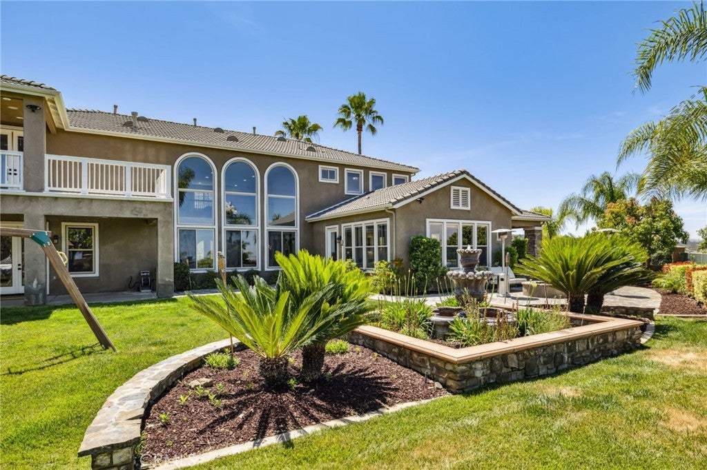 Yucaipa, California, 92399, United States, 4 Bedrooms Bedrooms, ,6 BathroomsBathrooms,Residential,Active,1858722