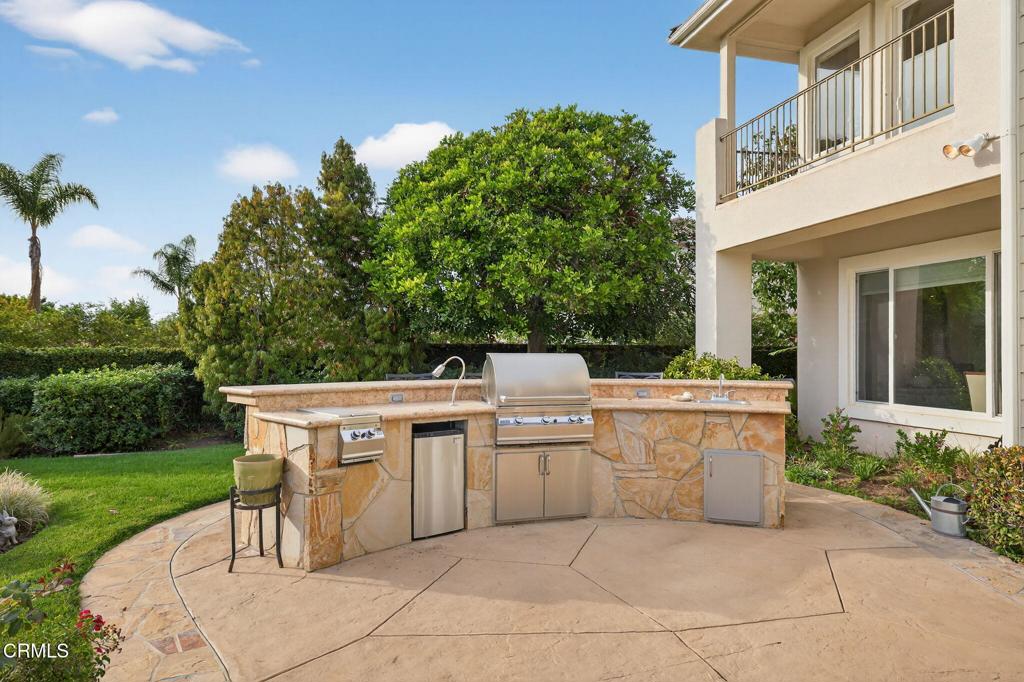 Camarillo, California, 93012, United States, 5 Bedrooms Bedrooms, ,6 BathroomsBathrooms,Residential,Active,2006970