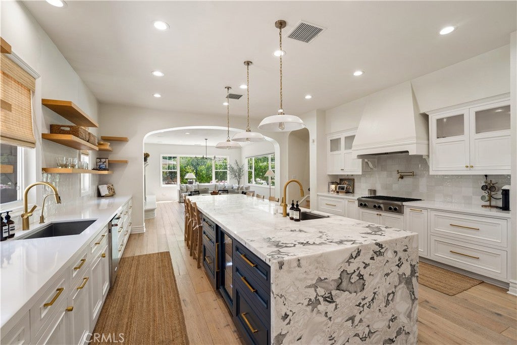 Canyon Country, California, 91387, United States, 4 Bedrooms Bedrooms, ,5 BathroomsBathrooms,Residential,Active,1953690