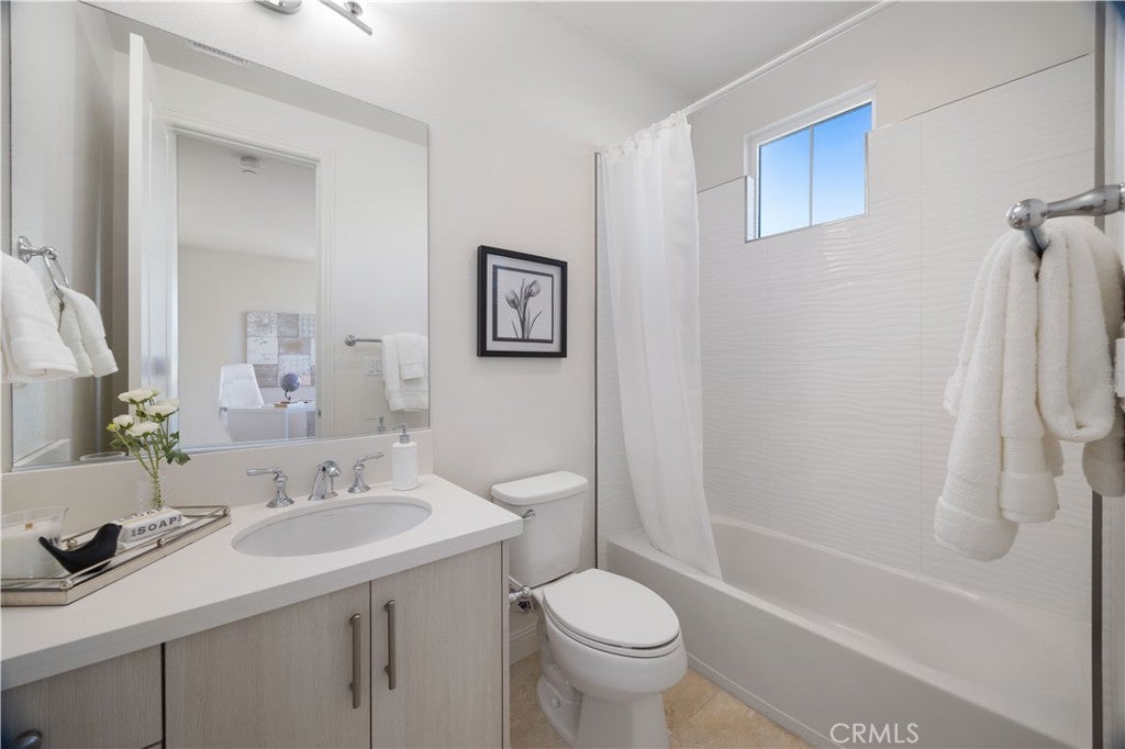 Carlsbad, California, 92010, United States, 4 Bedrooms Bedrooms, ,5 BathroomsBathrooms,Residential,Active,2014609