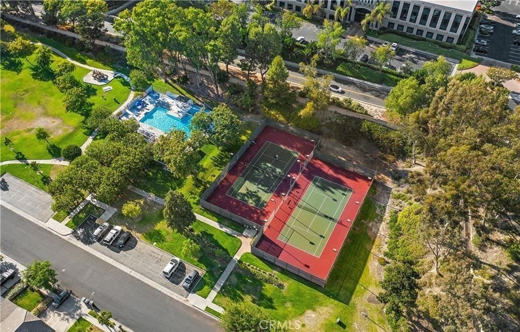 Lake Forest, California, 92630, United States, 4 Bedrooms Bedrooms, ,3 BathroomsBathrooms,Residential,Active,1953694