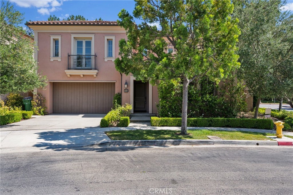 Irvine, California, 92618, United States, 4 Bedrooms Bedrooms, ,4 BathroomsBathrooms,Residential,Active,1894158
