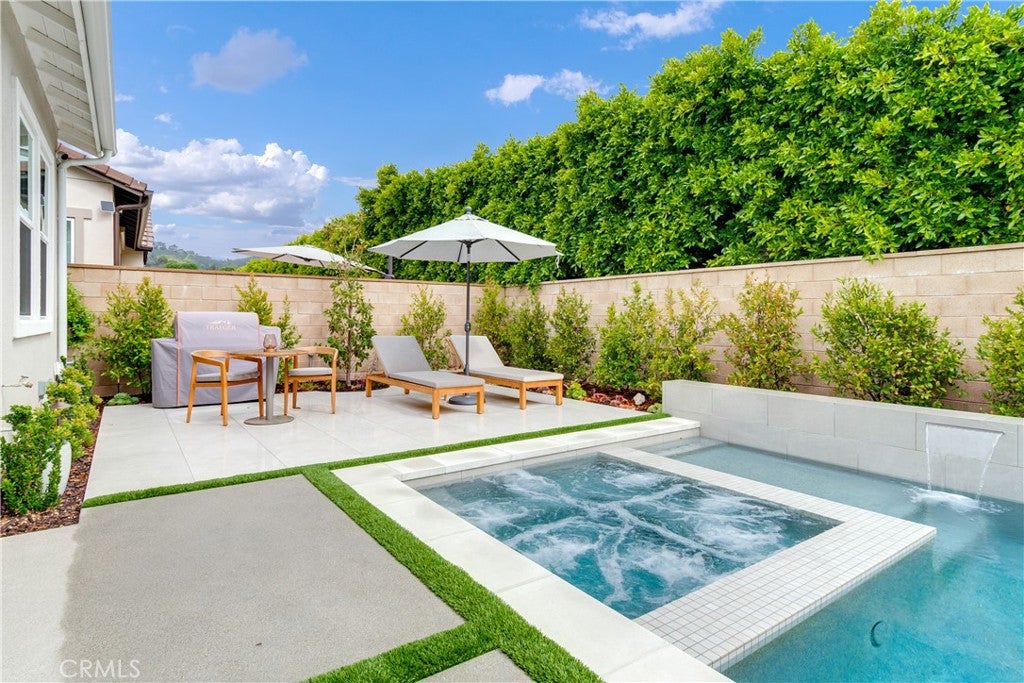 San Juan Capistrano, California, 92675, United States, 3 Bedrooms Bedrooms, ,4 BathroomsBathrooms,Residential,Active,2012807