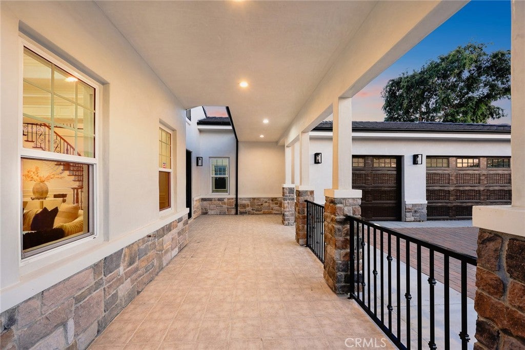 Temple City, California, 91780, United States, 5 Bedrooms Bedrooms, ,6 BathroomsBathrooms,Residential,Active,2011875