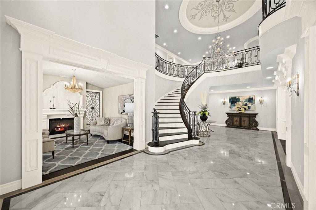 Arcadia, California, 91006, United States, 5 Bedrooms Bedrooms, ,6 BathroomsBathrooms,Residential,Active,1859344