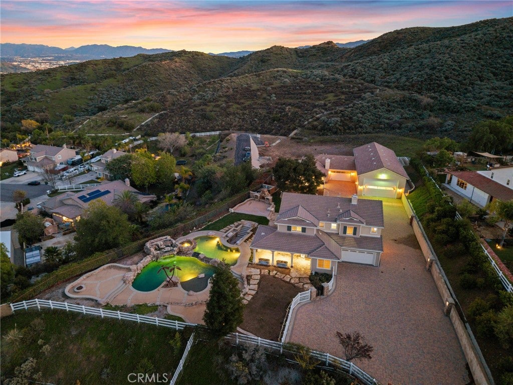 Castaic, California, 91384, United States, 6 Bedrooms Bedrooms, ,6 BathroomsBathrooms,Residential,Active,2009152