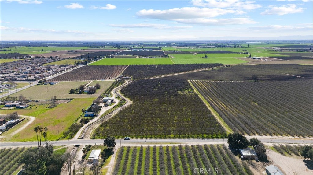 Livingston, California, 95334, United States, 4 Bedrooms Bedrooms, ,5 BathroomsBathrooms,Residential,Active,1995258