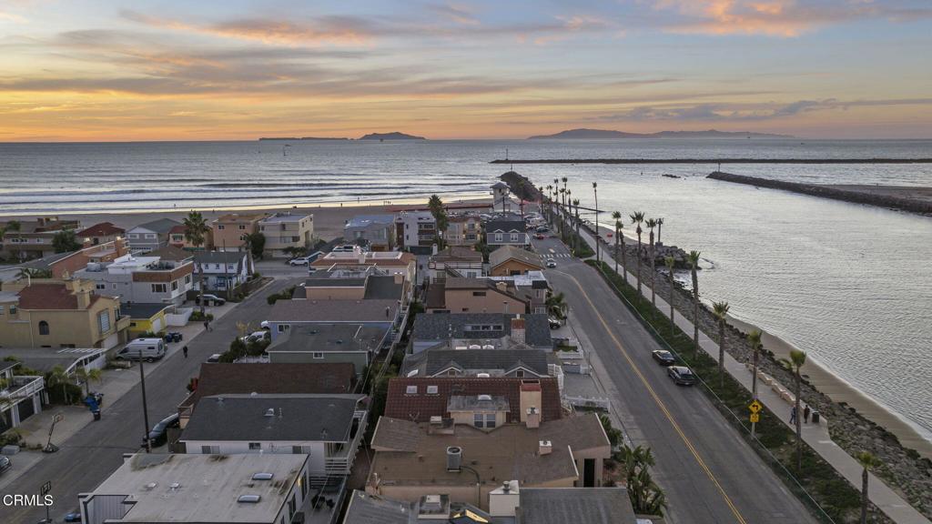 Oxnard, California, 93035, United States, 4 Bedrooms Bedrooms, ,4 BathroomsBathrooms,Residential,Active,1997596