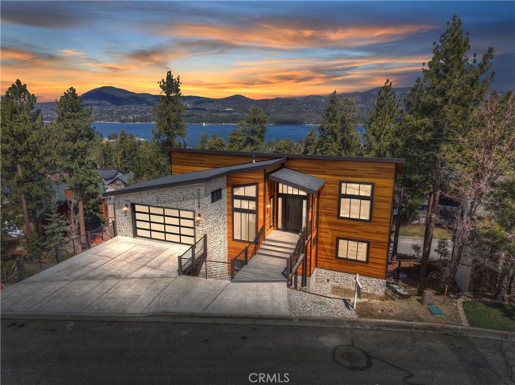 Big Bear Lake, California, 92315, United States, 5 Bedrooms Bedrooms, ,6 BathroomsBathrooms,Residential,Active,1914782