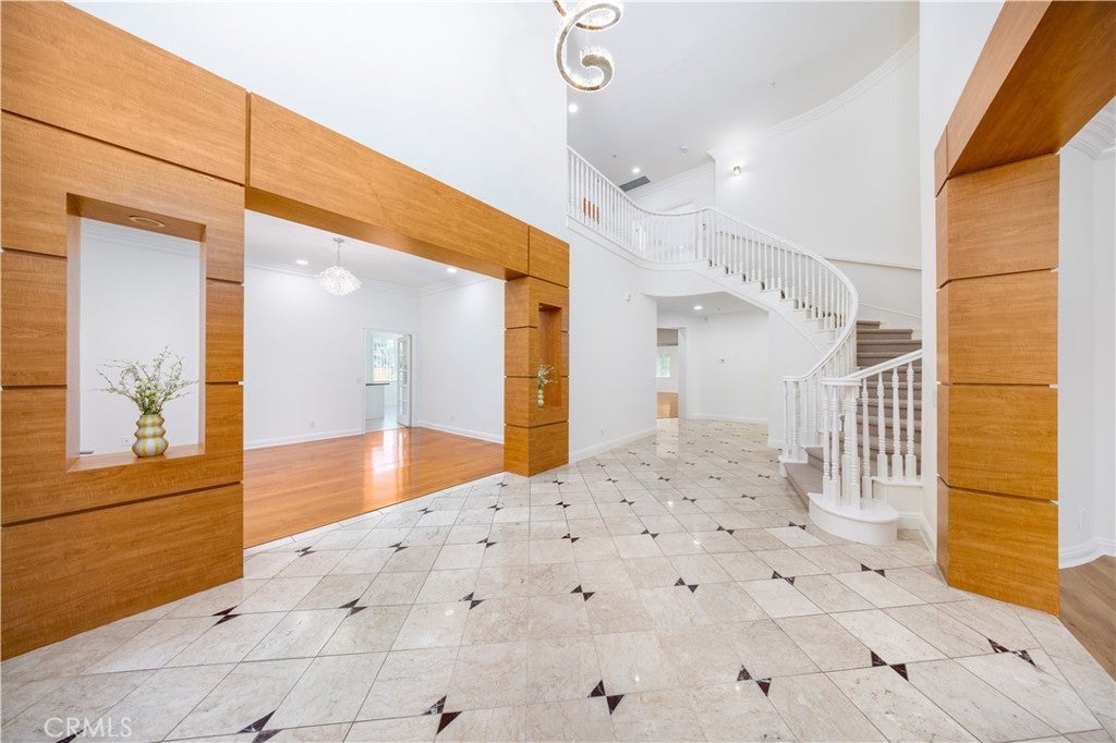 Arcadia, California, 91006, United States, 5 Bedrooms Bedrooms, ,5 BathroomsBathrooms,Residential,Active,1992263