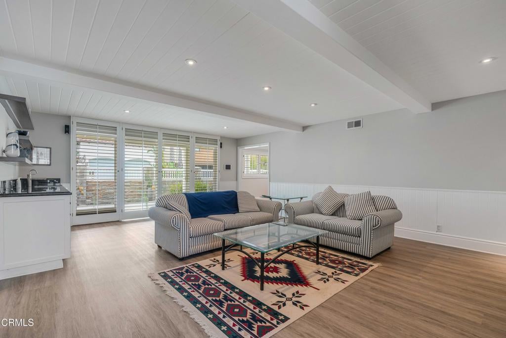 Oxnard, California, 93035, United States, 4 Bedrooms Bedrooms, ,5 BathroomsBathrooms,Residential,Active,1946436