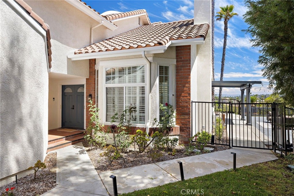 Laguna Niguel, California, 92677, United States, 4 Bedrooms Bedrooms, ,3 BathroomsBathrooms,Residential,Active,1986875