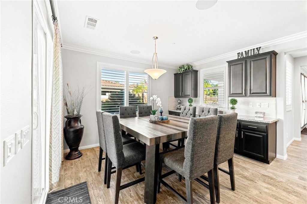 Riverside, California, 92504, United States, 6 Bedrooms Bedrooms, ,4 BathroomsBathrooms,Residential,Active,1943798