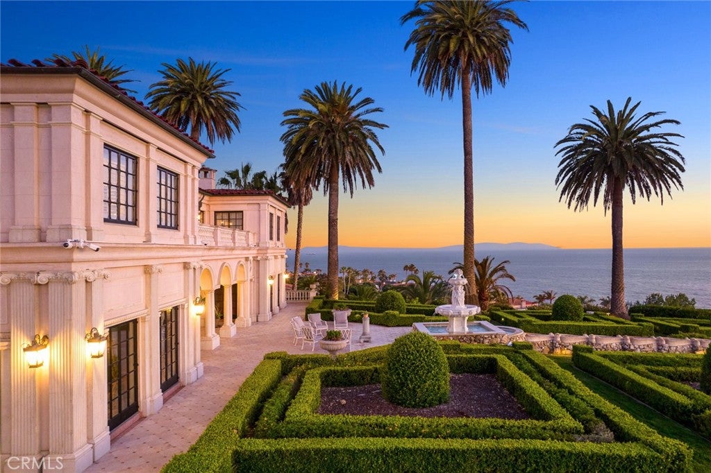 Rancho Palos Verdes, California, 90275, United States, 5 Bedrooms Bedrooms, ,9 BathroomsBathrooms,Residential,Active,1904146