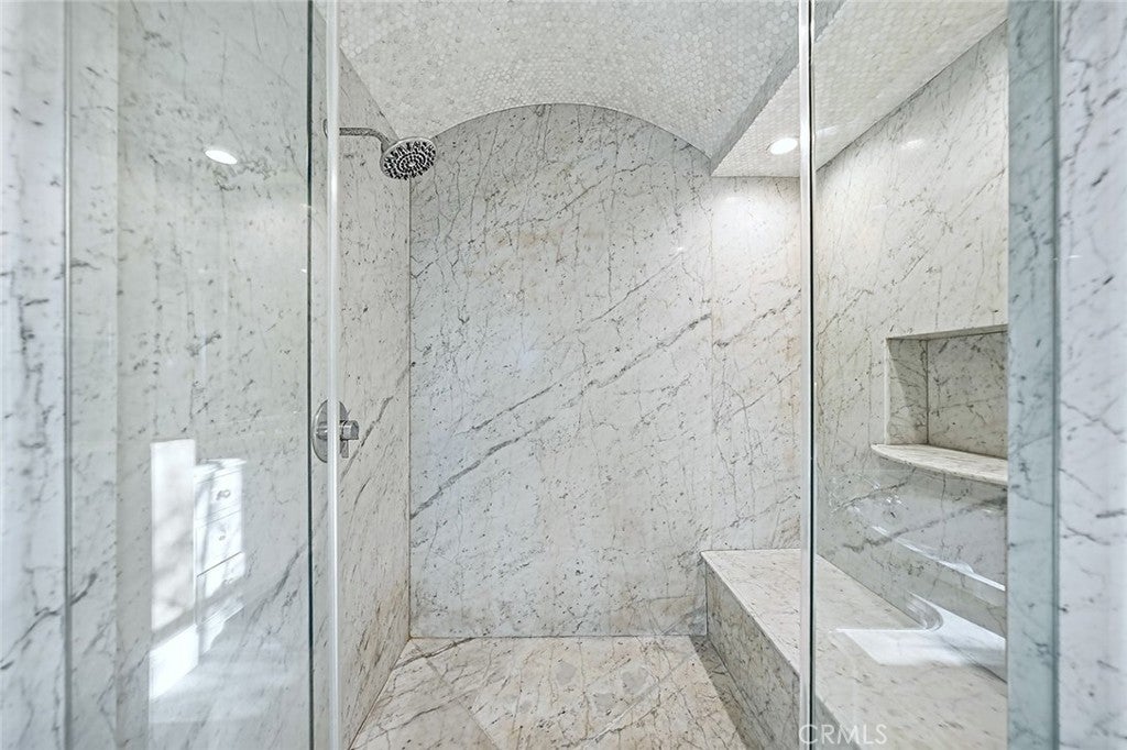 La Canada Flintridge, California, 91011, United States, 4 Bedrooms Bedrooms, ,5 BathroomsBathrooms,Residential,Active,2014608