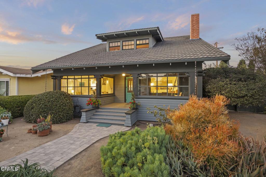 Oxnard, California, 93030, United States, 5 Bedrooms Bedrooms, ,2 BathroomsBathrooms,Residential,Active,1985561