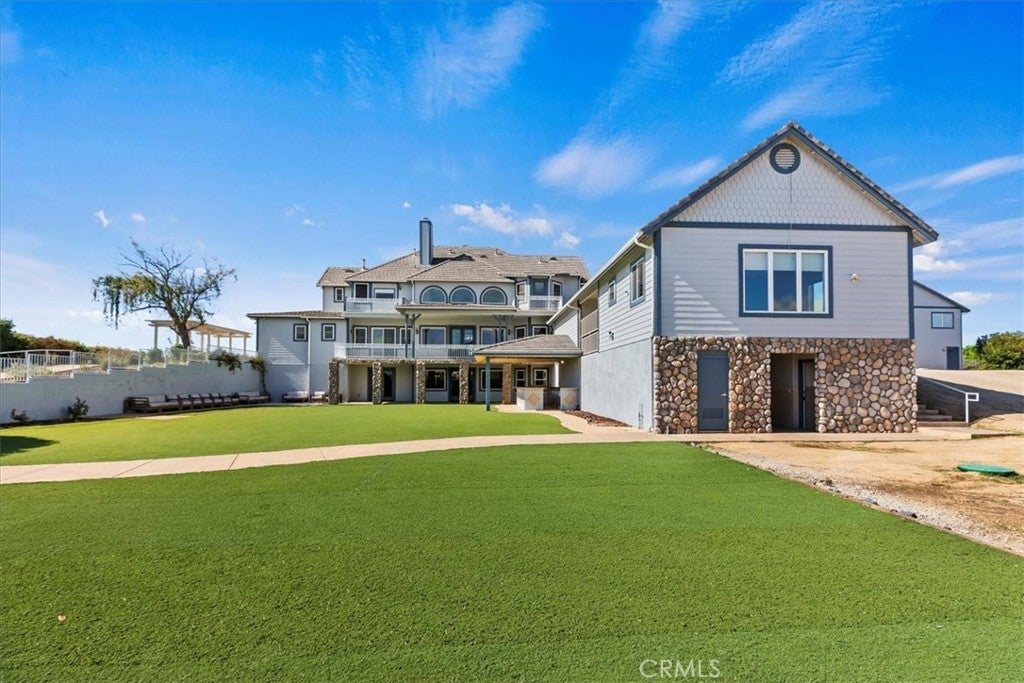 Temecula, California, 92591, United States, 9 Bedrooms Bedrooms, ,14 BathroomsBathrooms,Residential,Active,1996300