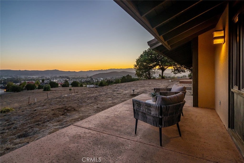 San Luis Obispo, California, 93401, United States, 3 Bedrooms Bedrooms, ,3 BathroomsBathrooms,Residential,Active,1964252