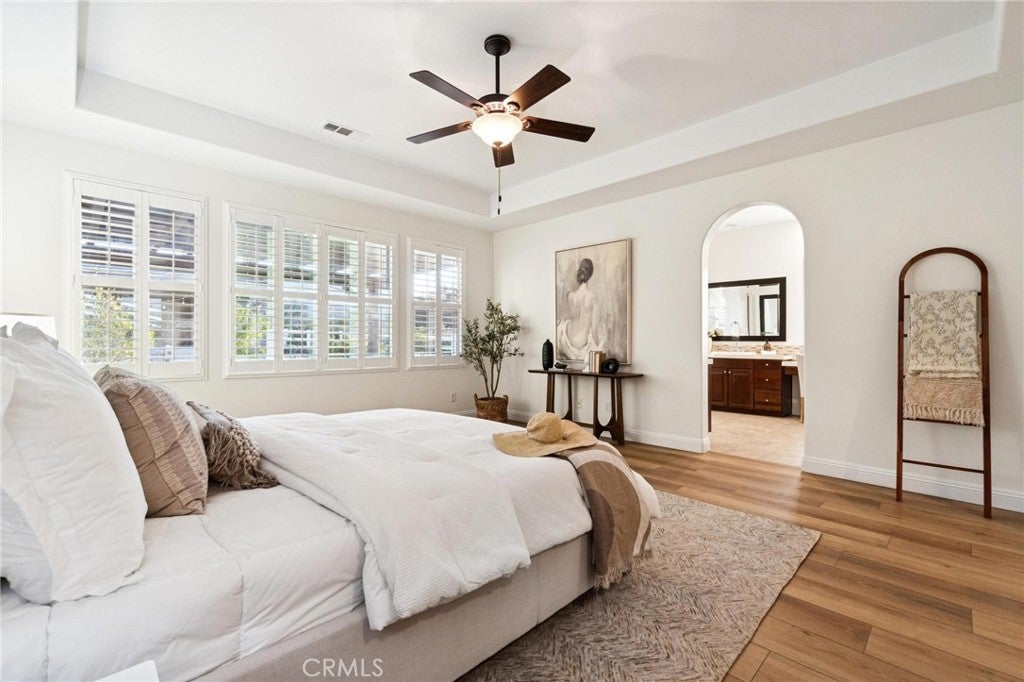 Canyon Country, California, 91387, United States, 3 Bedrooms Bedrooms, ,4 BathroomsBathrooms,Residential,Active,2015235