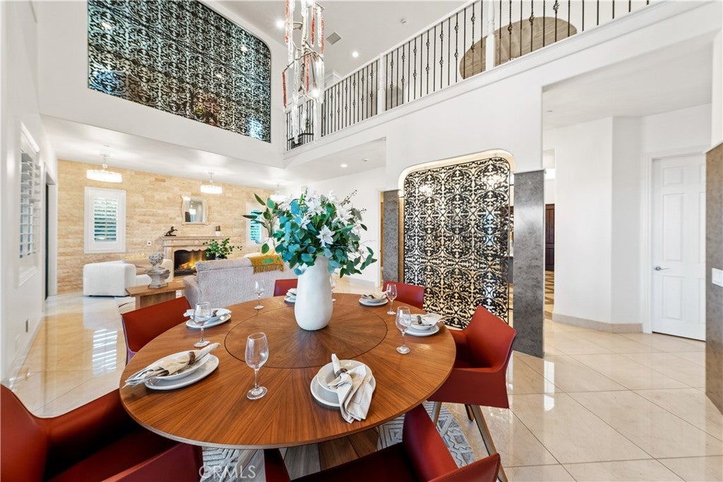 Yorba Linda, California, 92886, United States, 6 Bedrooms Bedrooms, ,7 BathroomsBathrooms,Residential,Active,1985877