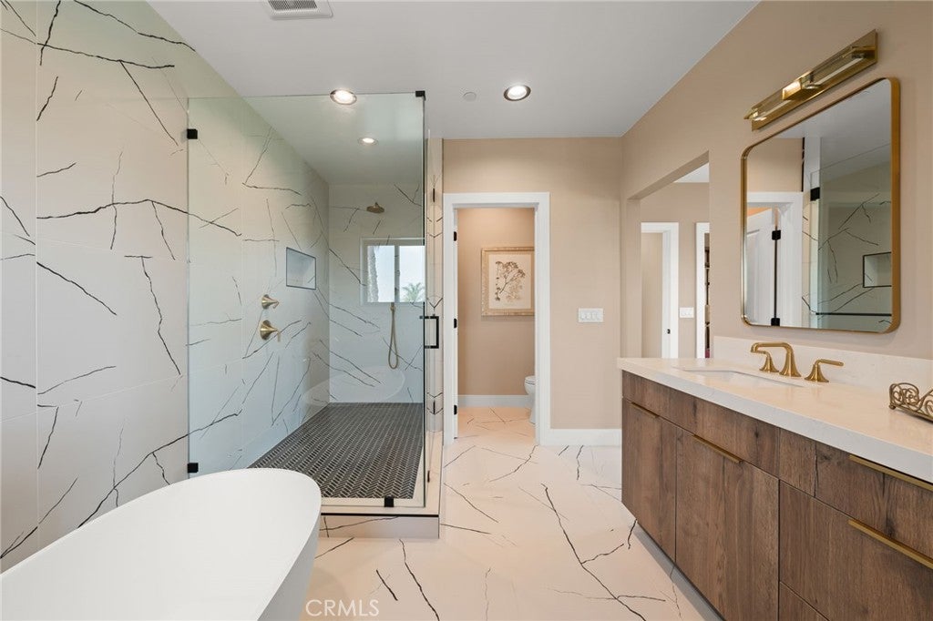 Chino Hills, California, 91709, United States, 5 Bedrooms Bedrooms, ,5 BathroomsBathrooms,Residential,Active,2030088