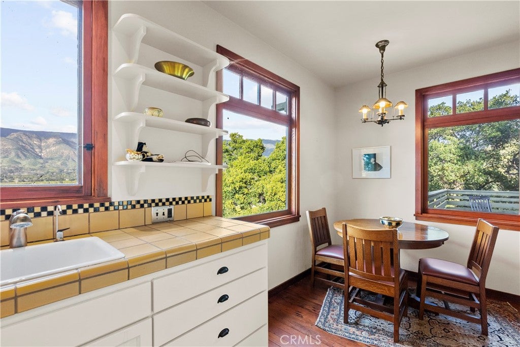 Ojai, California, 93023, United States, 4 Bedrooms Bedrooms, ,4 BathroomsBathrooms,Residential,Active,2000225