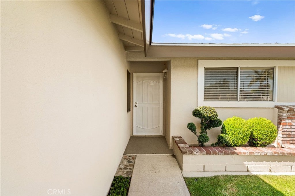 Garden Grove, California, 92845, United States, 4 Bedrooms Bedrooms, ,2 BathroomsBathrooms,Residential,Active,1915046