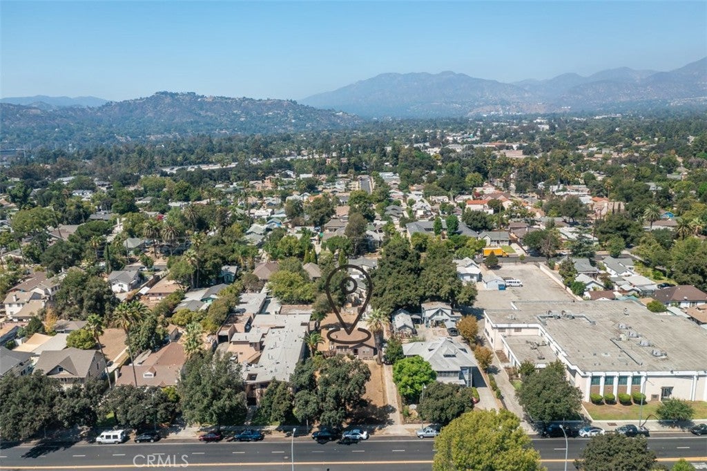 Pasadena, California, 91103, United States, 2 Bedrooms Bedrooms, ,2 BathroomsBathrooms,Residential,Active,2007959