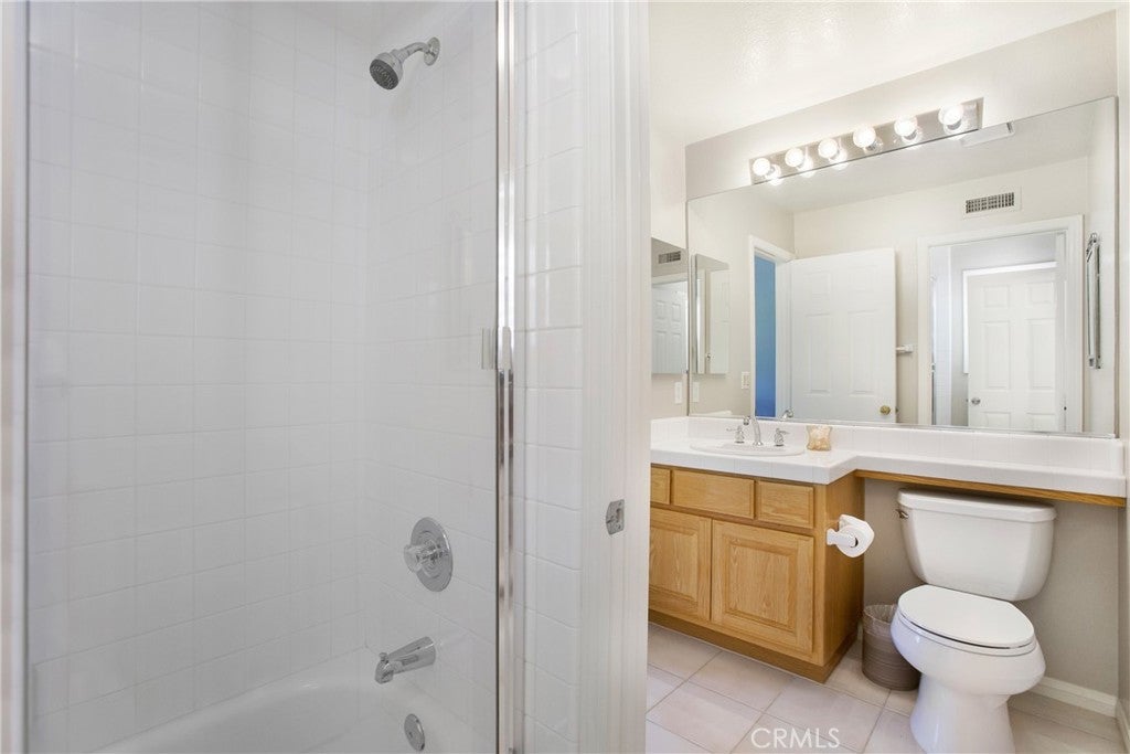 Trabuco Canyon, California, 92679, United States, 5 Bedrooms Bedrooms, ,5 BathroomsBathrooms,Residential,Active,1952479