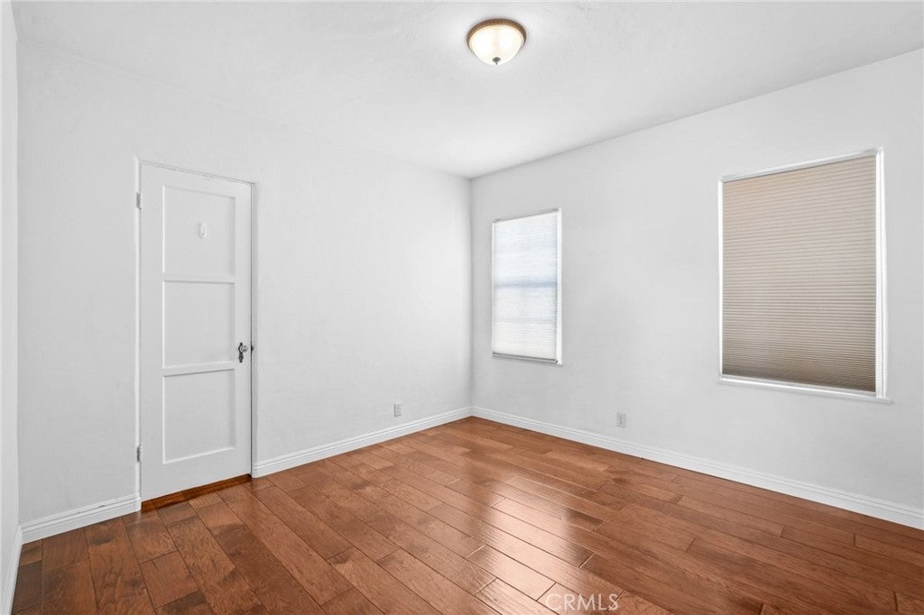 North Hollywood, California, 91602, United States, 3 Bedrooms Bedrooms, ,2 BathroomsBathrooms,Residential,Active,1914796