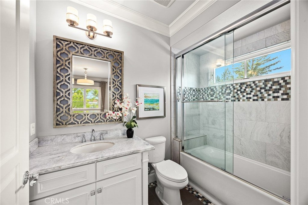 Arcadia, California, 91006, United States, 5 Bedrooms Bedrooms, ,6 BathroomsBathrooms,Residential,Active,1859344