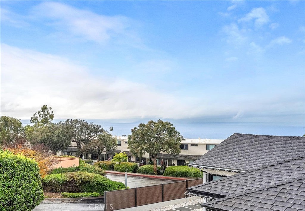 Redondo Beach, California, 90277, United States, 4 Bedrooms Bedrooms, ,3 BathroomsBathrooms,Residential,Active,2007167