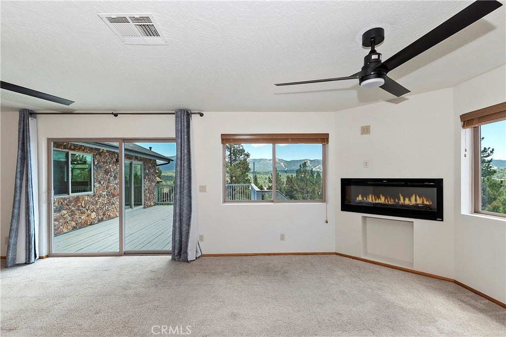 Big Bear City, California, 92314, United States, 7 Bedrooms Bedrooms, ,6 BathroomsBathrooms,Residential,Active,1998760