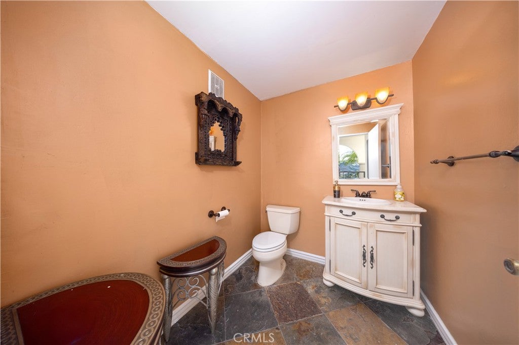 Diamond Bar, California, 91765, United States, 5 Bedrooms Bedrooms, ,5 BathroomsBathrooms,Residential,Active,1967293