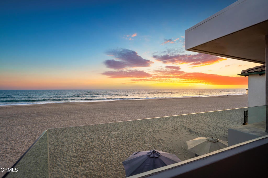 Oxnard, California, 93035, United States, 5 Bedrooms Bedrooms, ,5 BathroomsBathrooms,Residential,Active,2010576