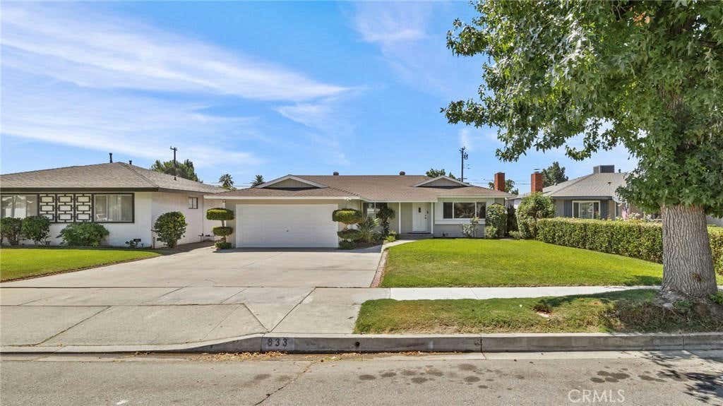 833 W BONNIE BRAE CT, ONTARIO, CA 91762, photo 1 of 27