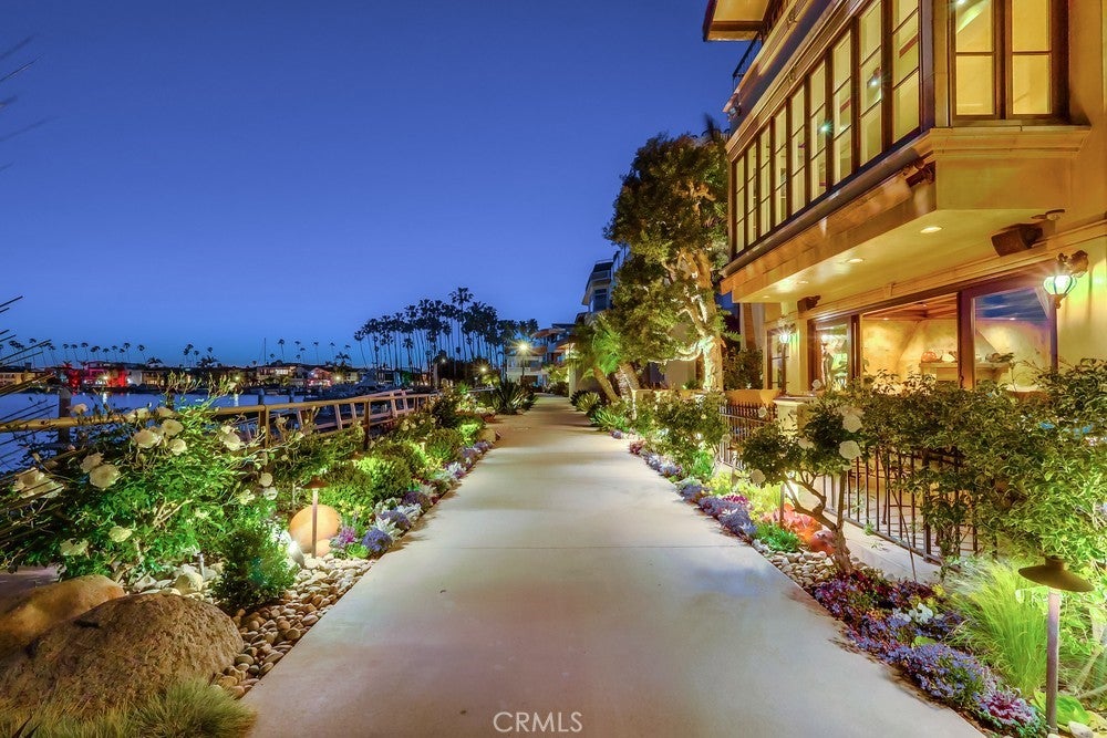 Long Beach, California, 90803, United States, 4 Bedrooms Bedrooms, ,4 BathroomsBathrooms,Residential,Active,1903219
