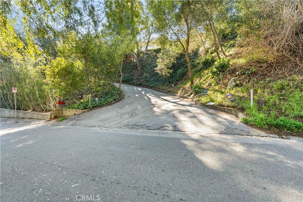 Studio City, California, 91604, United States, 5 Bedrooms Bedrooms, ,4 BathroomsBathrooms,Residential,Active,2006964