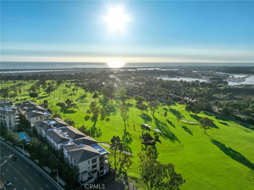 Newport Beach, California, 92660, United States, 2 Bedrooms Bedrooms, ,3 BathroomsBathrooms,Residential,Active,2009419