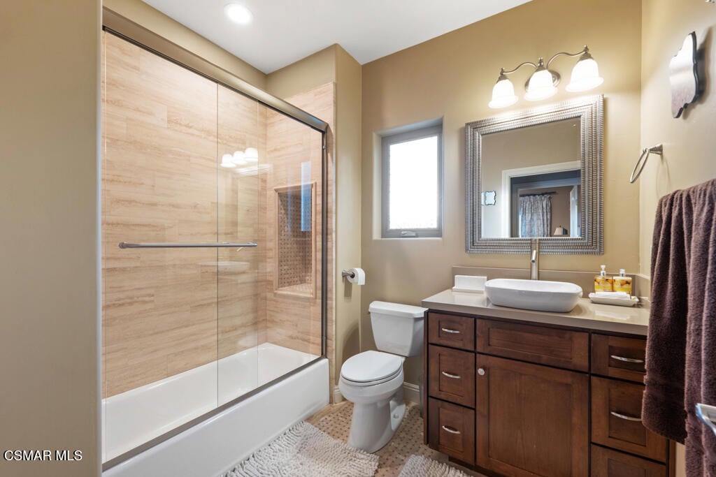 Simi Valley, California, 93065, United States, ,8 BathroomsBathrooms,Residential,Active,1755184