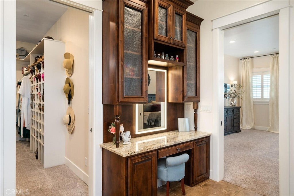 Oroville, California, 95965, United States, ,5 BathroomsBathrooms,Residential,Active,1702211