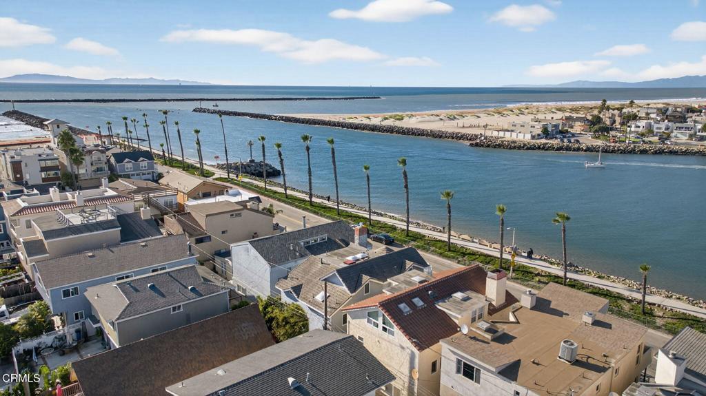 Oxnard, California, 93035, United States, 4 Bedrooms Bedrooms, ,4 BathroomsBathrooms,Residential,Active,1997596